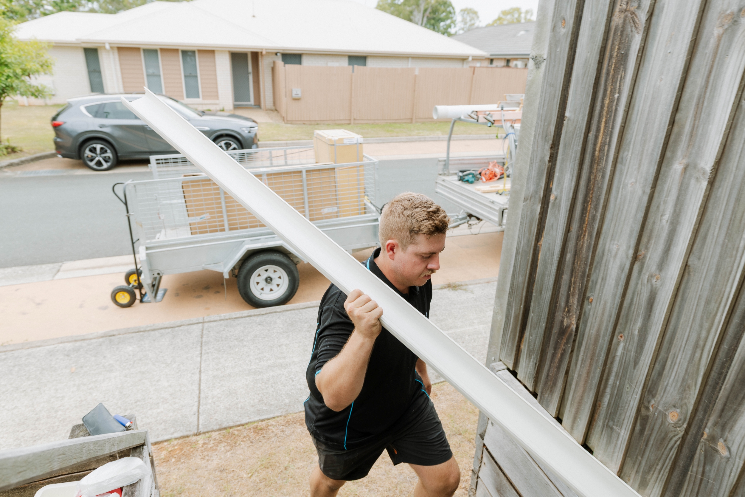 Carrying pipe cover channel for a neat ducted air conditioning installation